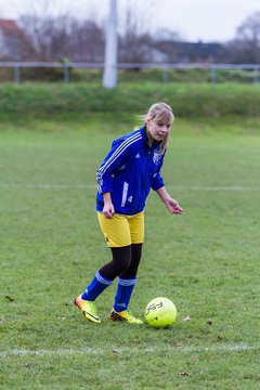 Bild 45 - B-Juniorinnen TSV Gnutz o.W. - SV Henstedt Ulzburg II : Ergebnis: ca. 5:0